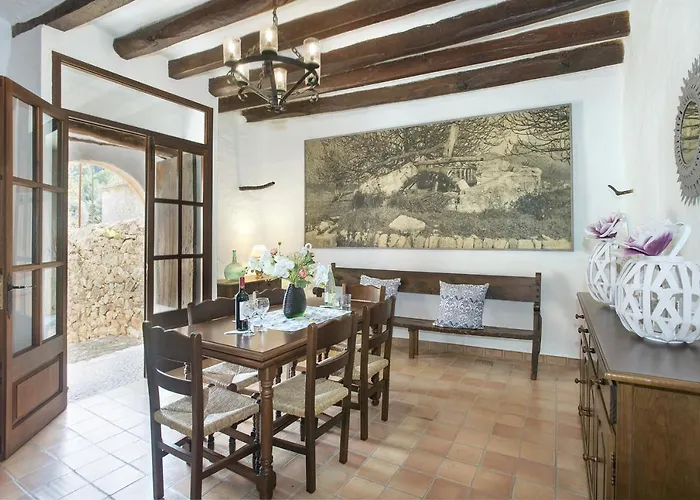 Owl Lloberina - In The Midst Of Nature Villa