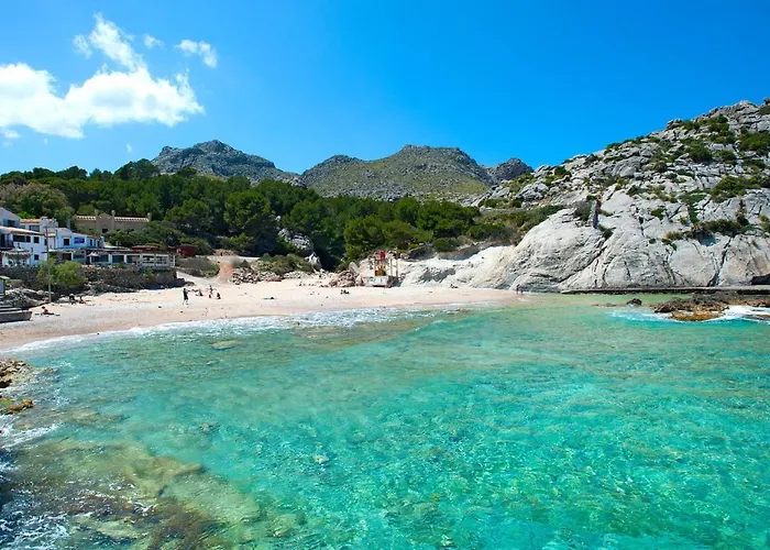 Owl Lloberina - In The Midst Of Nature 빌라